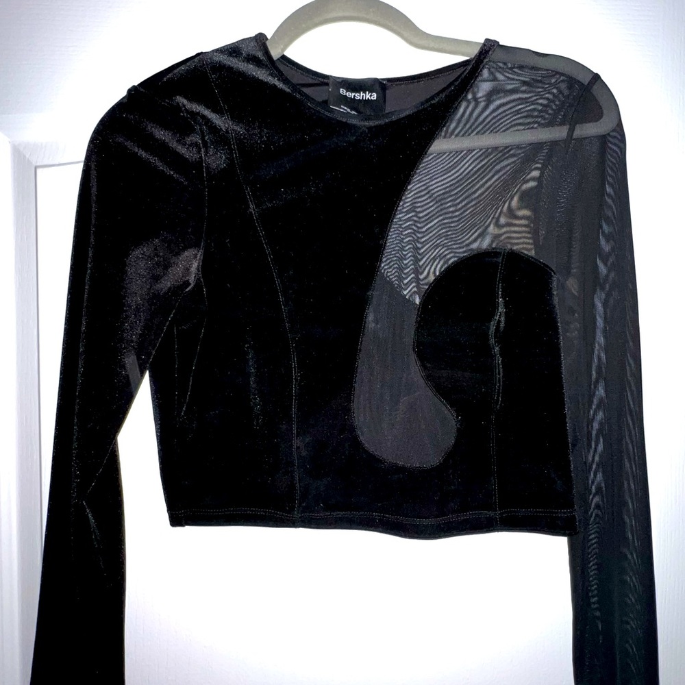 Long sleeve cropped top with mesh cut-outs